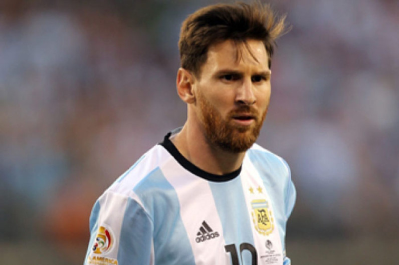 Buenos Aires homenajea a Messi con carteles permanentes