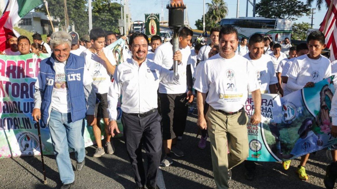 Recibe ciudad Madero antorcha Guadalupana 