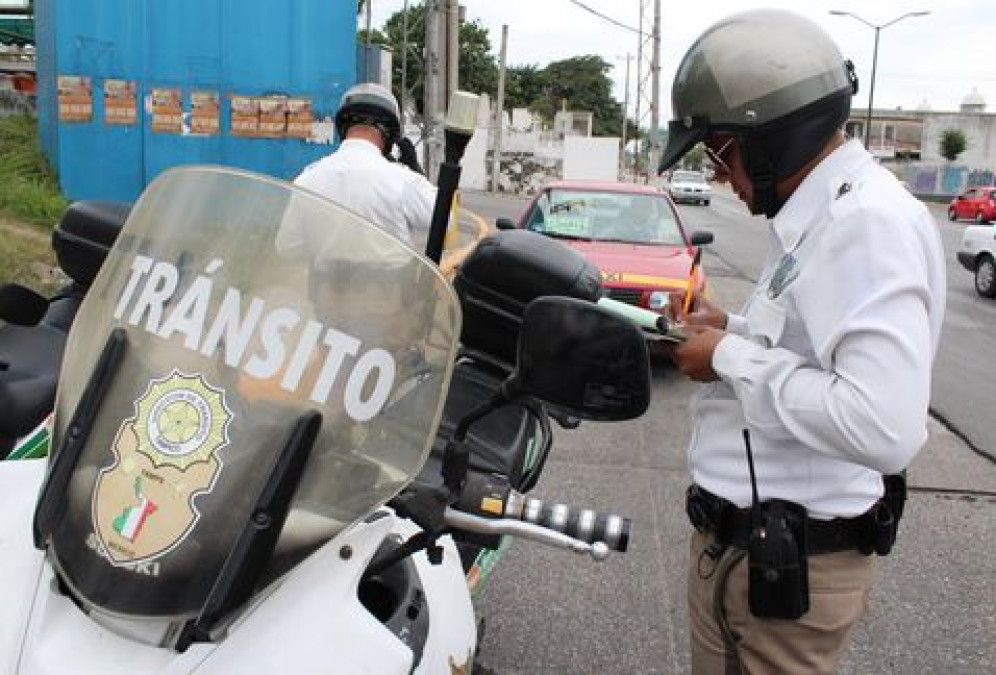 Corporación vial pide a policías apoyar a tránsitos