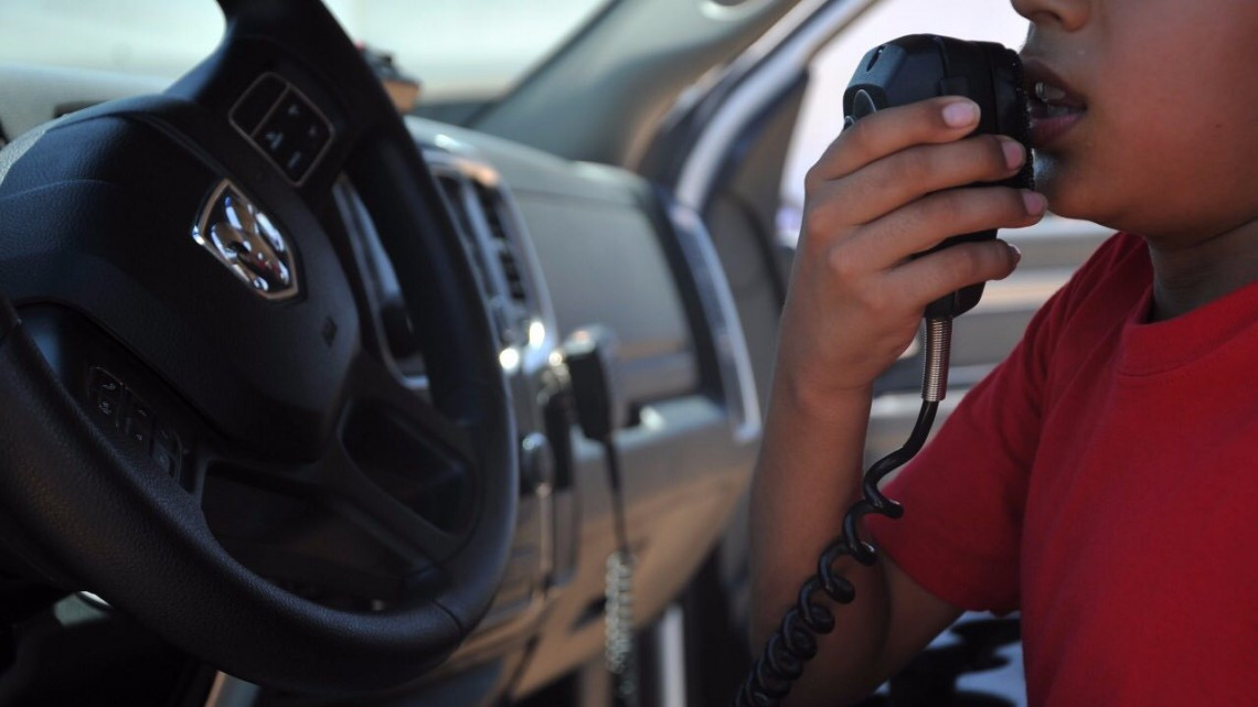 Visitan 87 niños instalaciones de Policía Estatal