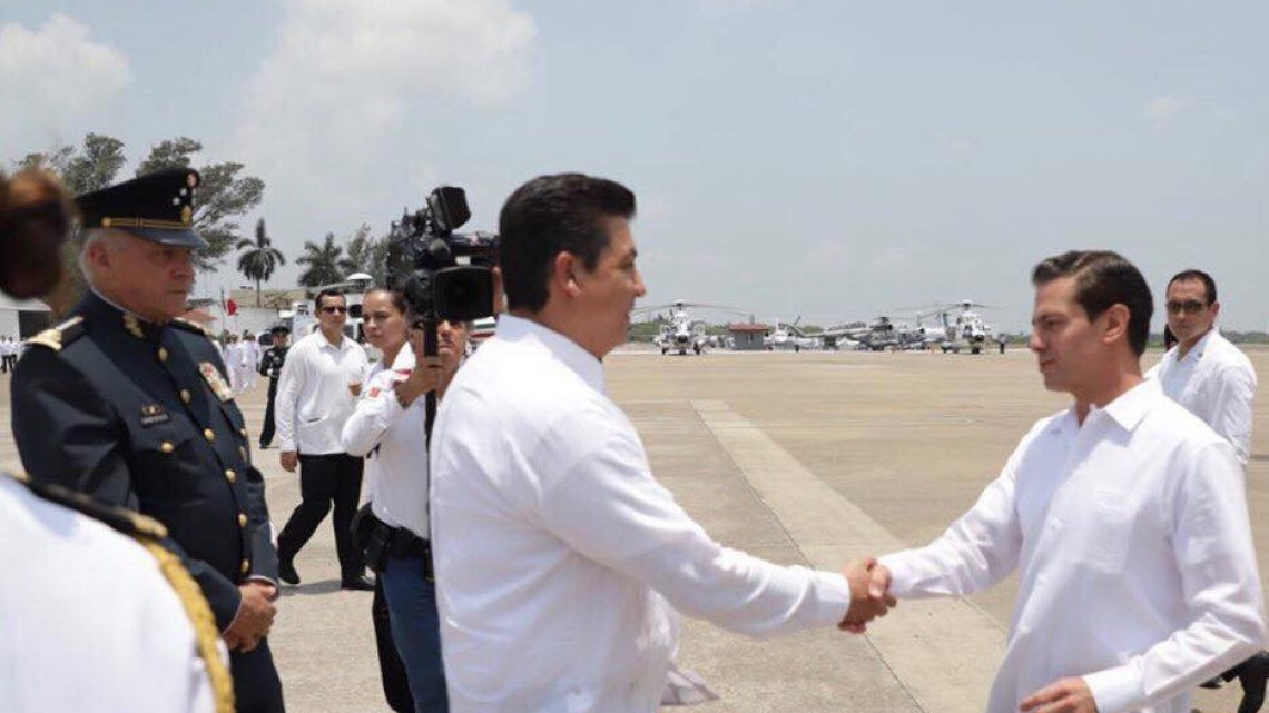 Conmemora EPN día de la Marina Armada de México en Tampico