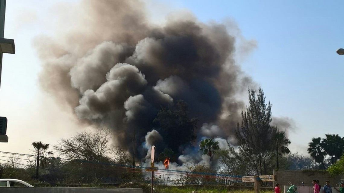 Incendios, caídas de anuncios y árboles, saldo por paso del frente frío número 44