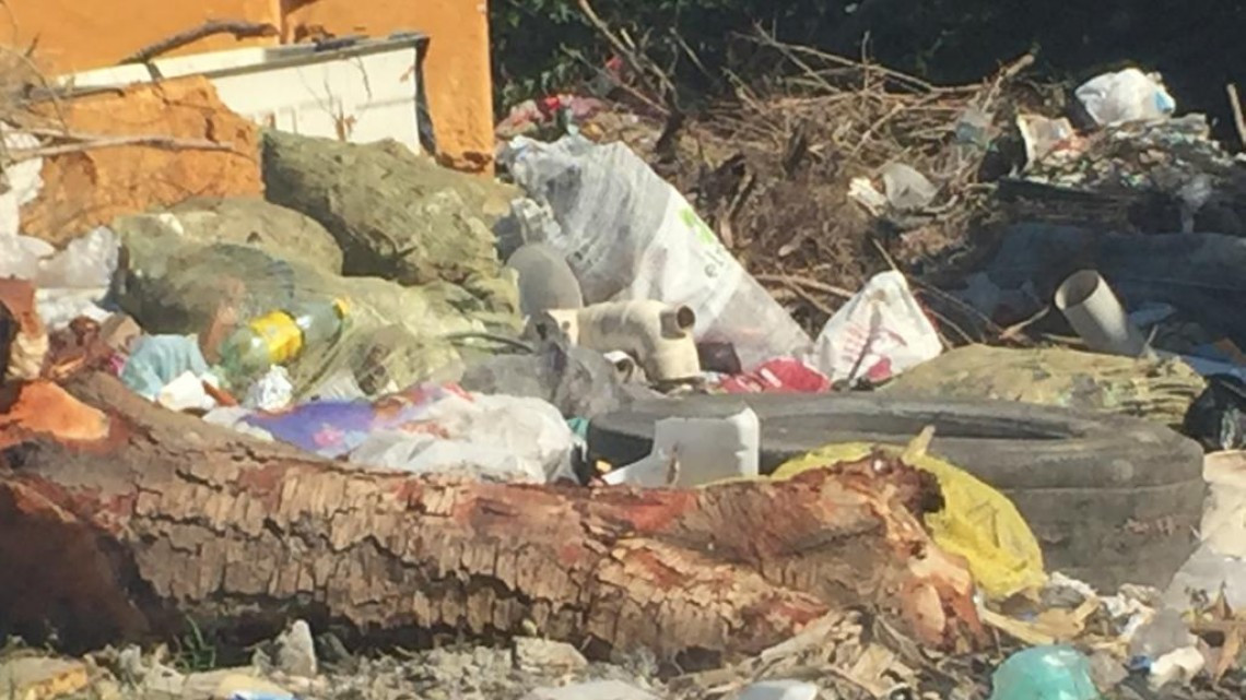 Aplicarán multas a empresas sorprendidas arrojando basura en lugares clandestinos