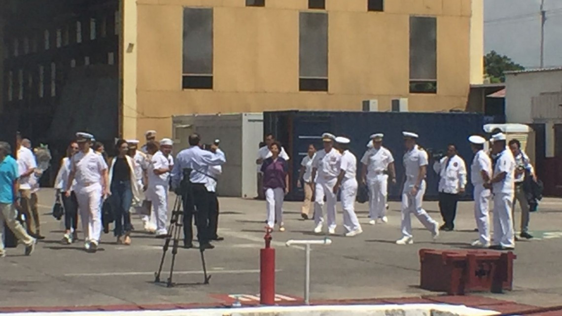 Botan a altamar al buque patrulla Chichén Itzá