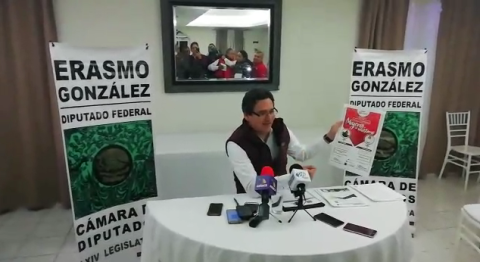 Invita Diputado a las mujeres a importantes conferencias