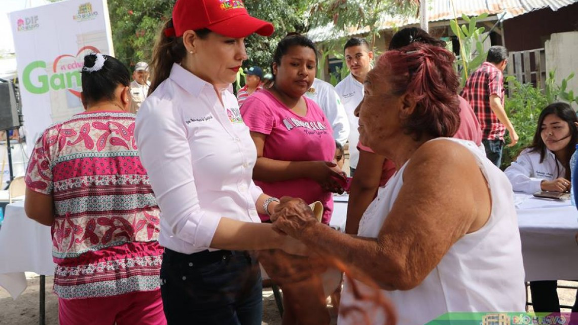 Llevan a cabo programa "A echarle ganas"