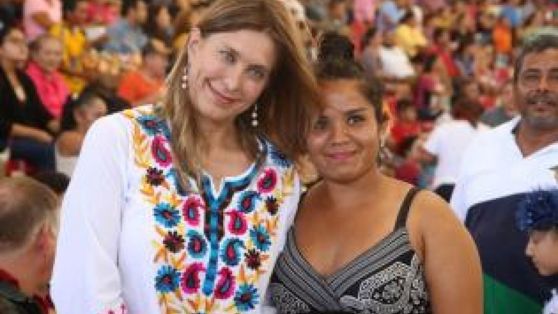 Realizan charreada en apoyo a la educación