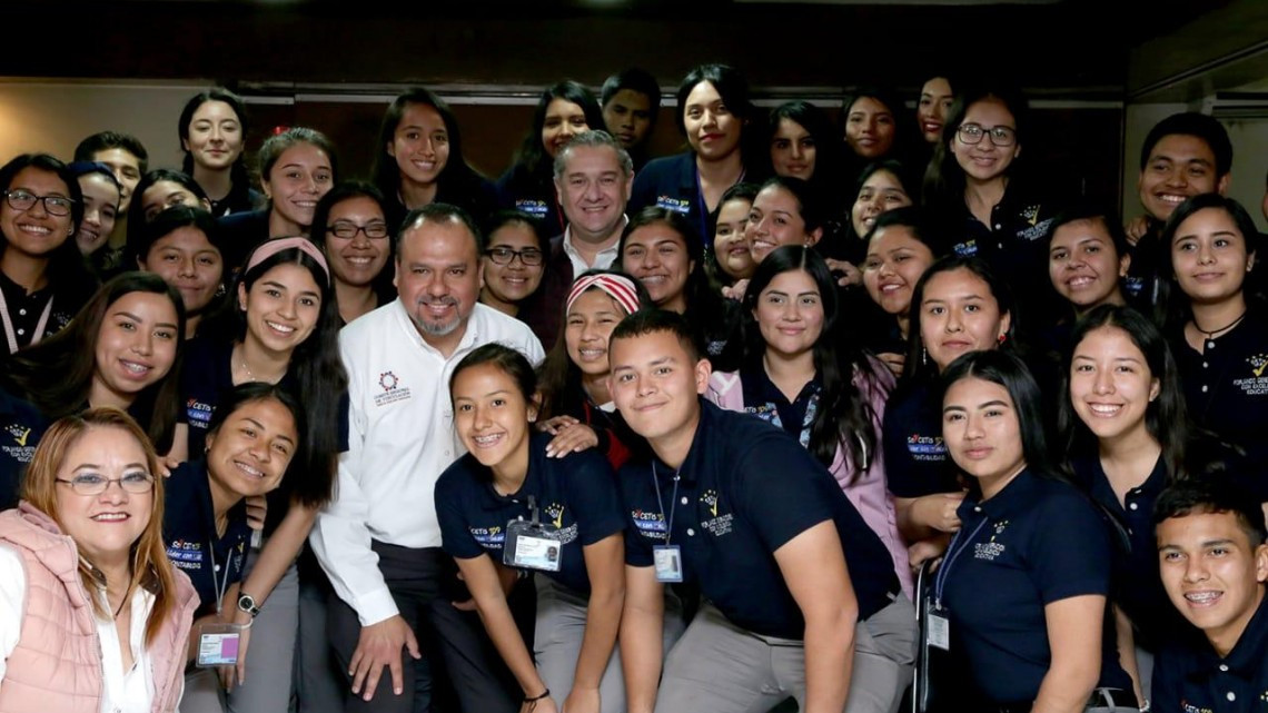 Firma Convenio de Colaboración Municipio de Madero y Cetis 109
