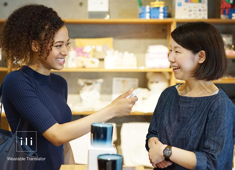 Ya es una realidad el ili Wearable Translator