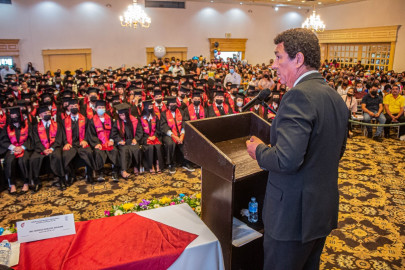 Reconocen liderazgo del alcalde Mario López, en ceremonia de graduación de CBTIS 189