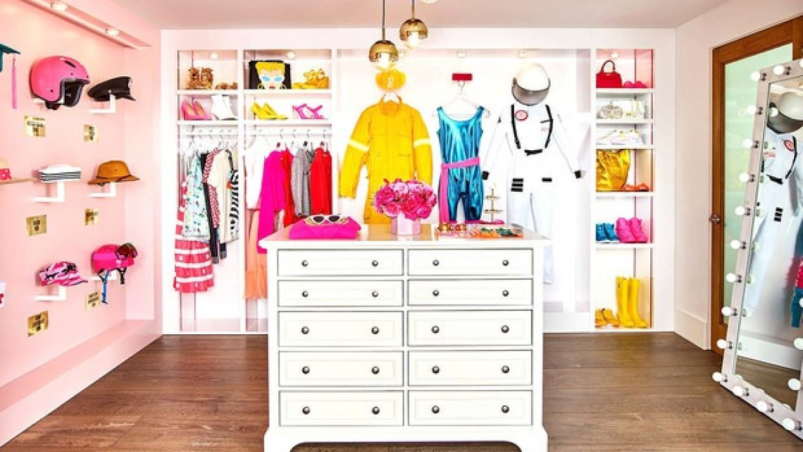 La mansión de Barbie si existe ¡Y la puedes rentar!