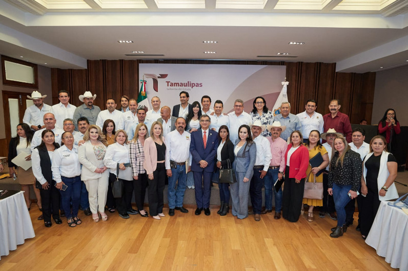 Participa Alcalde Mario López en reunión encabezada por el gobernador Américo Villarreal Anaya 