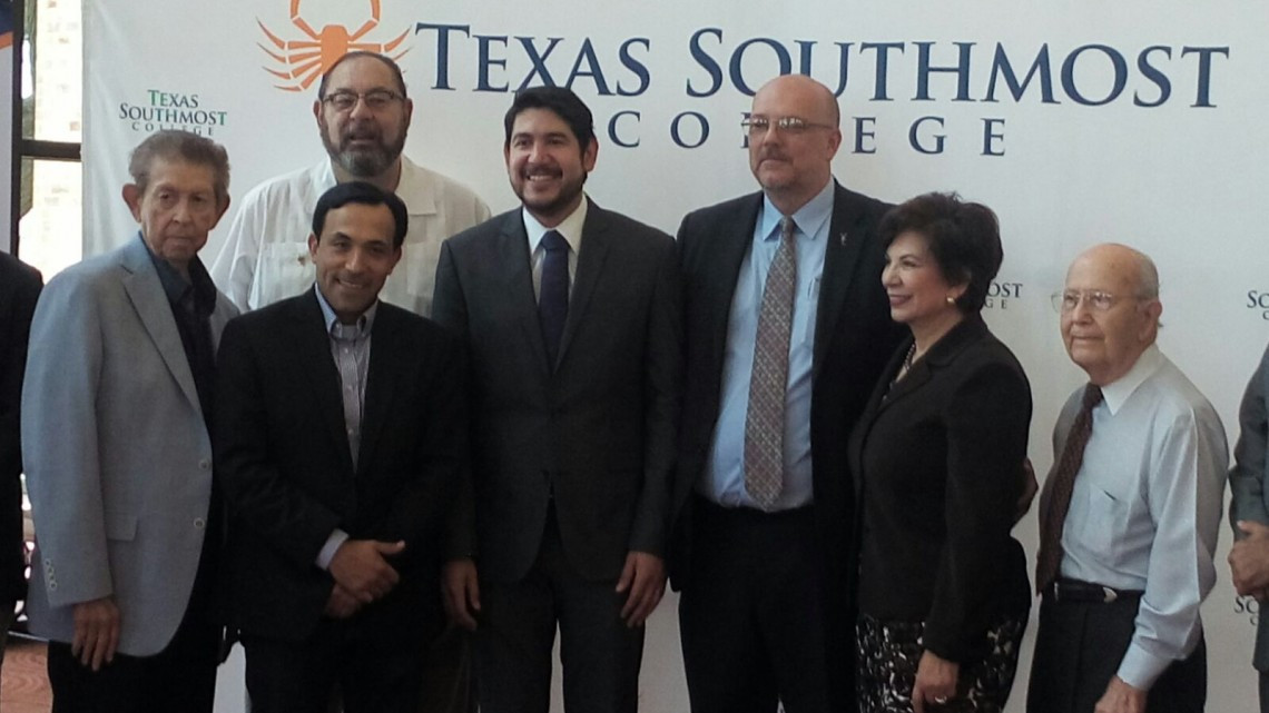 Secretaria de educación de Tamaulipas y el Texas Southmost College firman convenio de colaboración