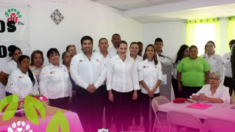 DIF realiza cuarta reunión mensual para adultos mayores