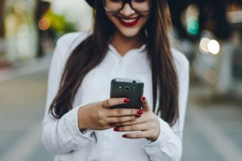 App que te pagaría por salir y divertirte 