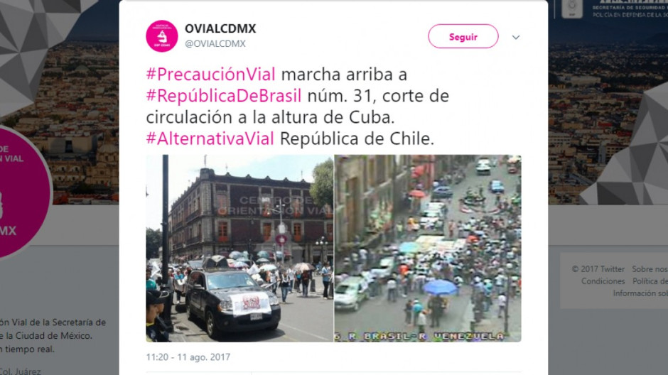 Cierran vialidades estudiantes rechazados por protesta