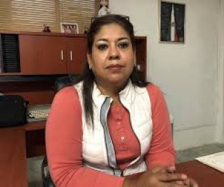 Presidenta del PRI reprocha salida de militantes a la oposición