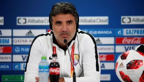 Técnico del Al Ain confía en que pueden sorprender al Real Madrid