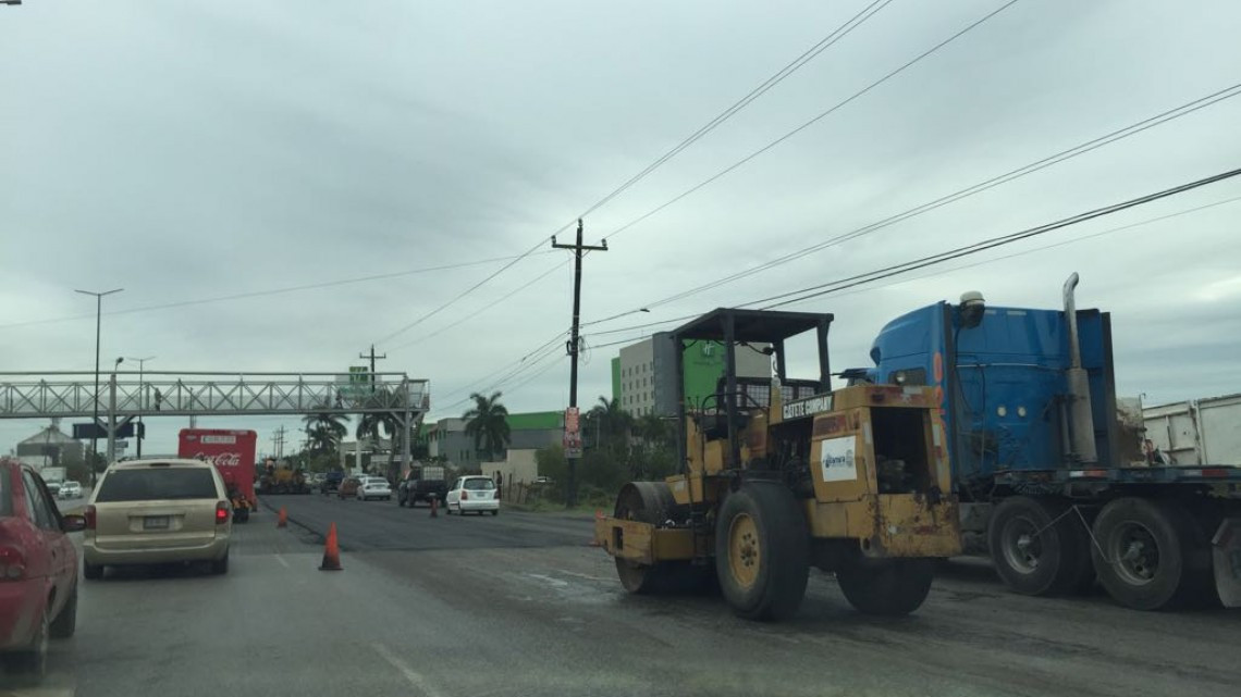 Congestionamiento vial por obra de pavimentación