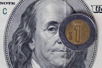 Dólar se vende con un costo promedio de 19.02 pesos 