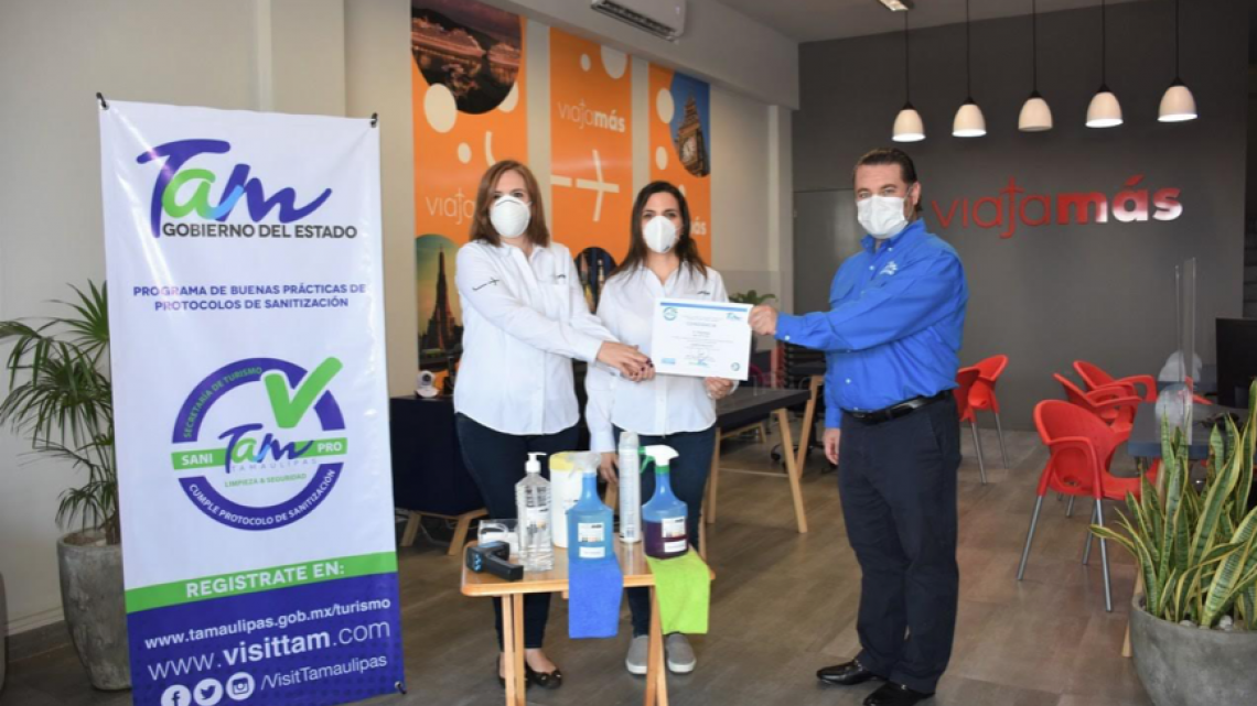 Entrega Turismo Tamaulipas primeras constancias de limpieza “SaniTamPro”