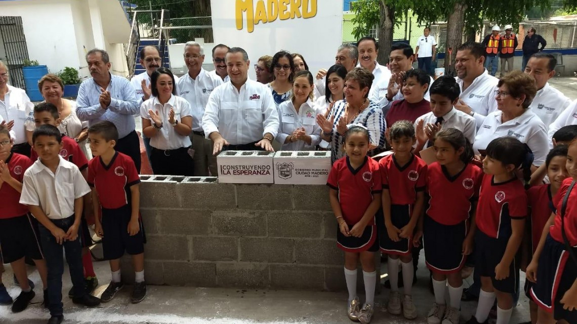 Inicia la construcción de comedor escolar