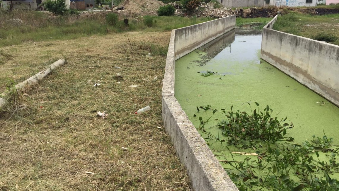 Solicitan limpieza de drenajes pluviales de la zona sur