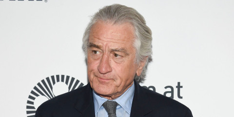 Demandan a Robert De Niro por supuesto acoso y discriminación