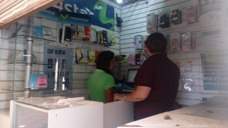 Roban negocio de celulares frente a presidencia municipal de Tampico