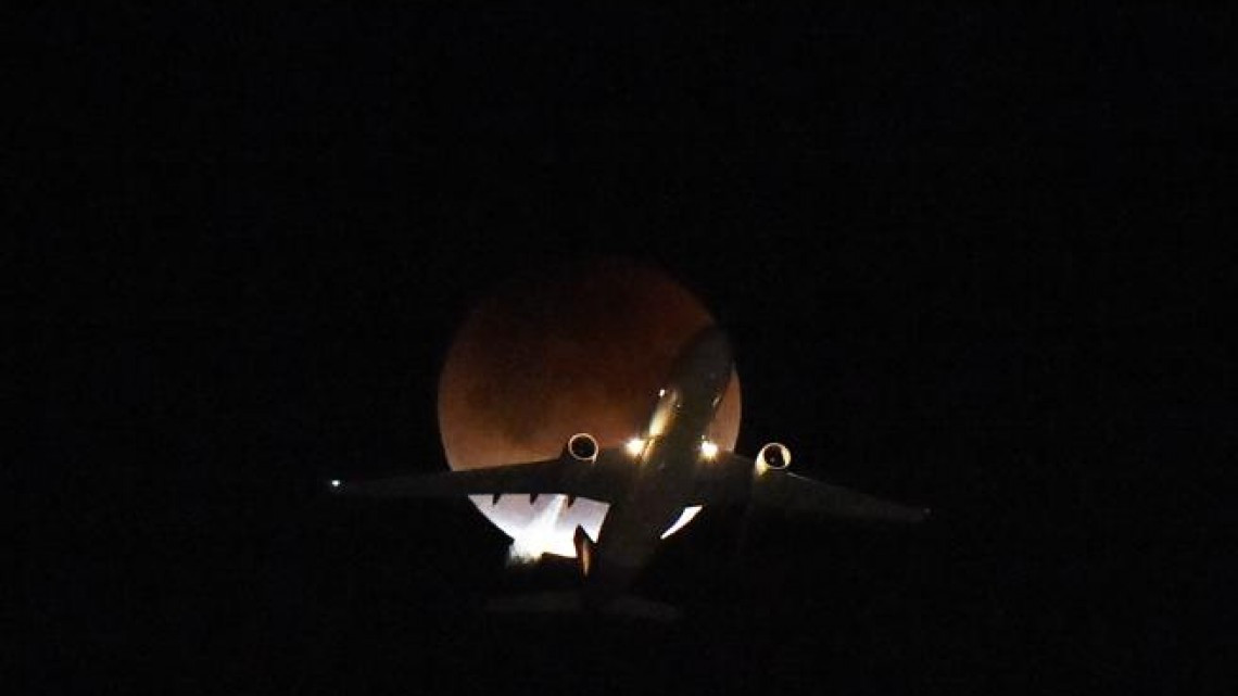 Así se vivió la superluna azul de sangre en el mundo