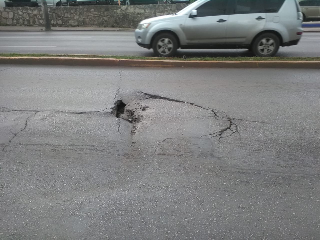 Un mes cerrado el tramo de avenida Hidalgo entre Francia y Agua Dulce