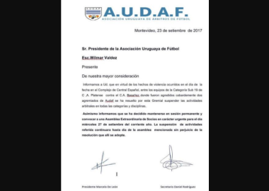 Árbitros uruguayos en huelga, no pitarán partidos