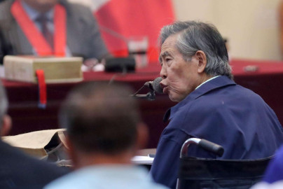 Juez niega el arresto domiciliario para el expresidente de Perú Alberto Fujimori y le prohíbe salir del país