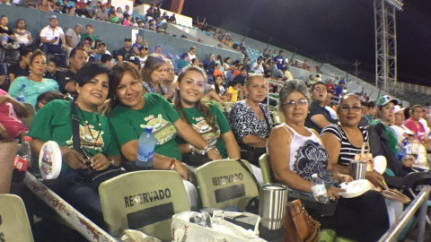 México vuelve a dejar ir la victoria en Latinoamericano de Béisbol