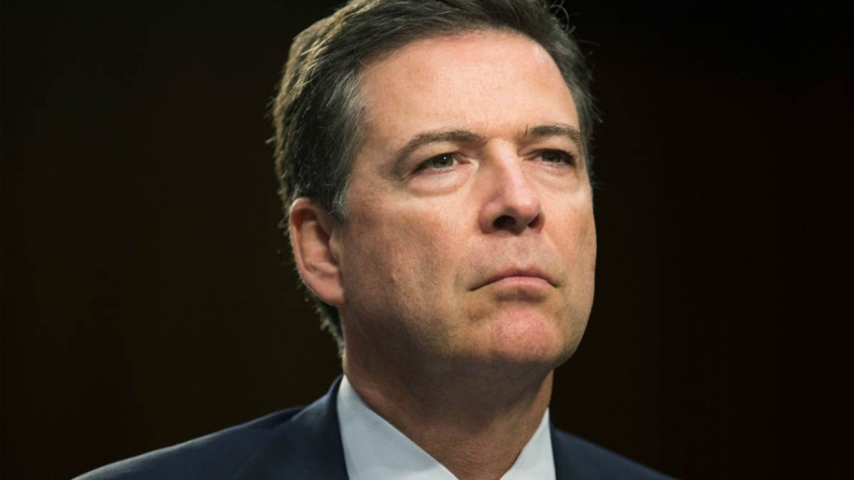 Despide Donald Trump a director del FBI