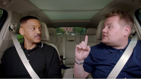 Will Smith y James Corden en el primer episodio de Carpool Karaoke: The Series