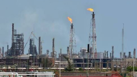 Realizarán simulacro de arranque de plantas en refinería