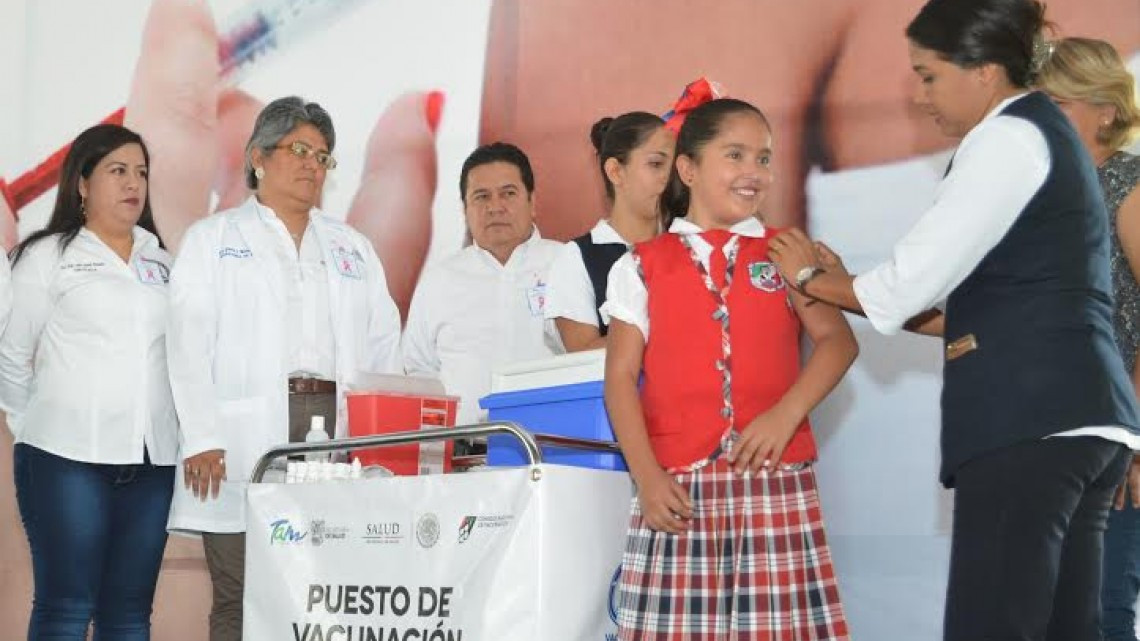 Regularizarán abasto de vacunas pendientes en junio