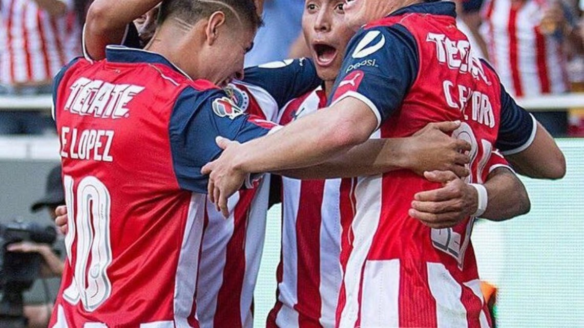 Chivas primer finalista de la Liga Mx