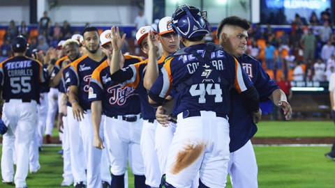 Pericos de Puebla da paliza a Tigres de Quintana Roo