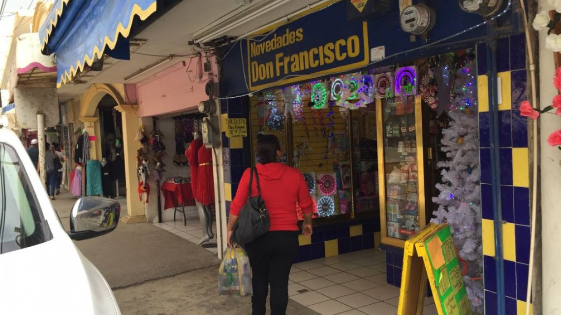 En espera de compras de última hora para mejora de ventas