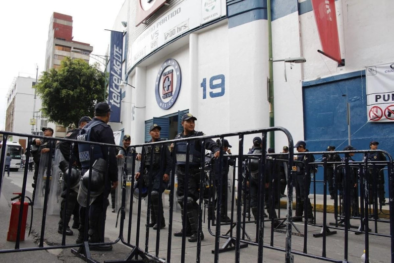 Dos mil policías vigilarán partido Cruz Azul-Monterrey en CDMX