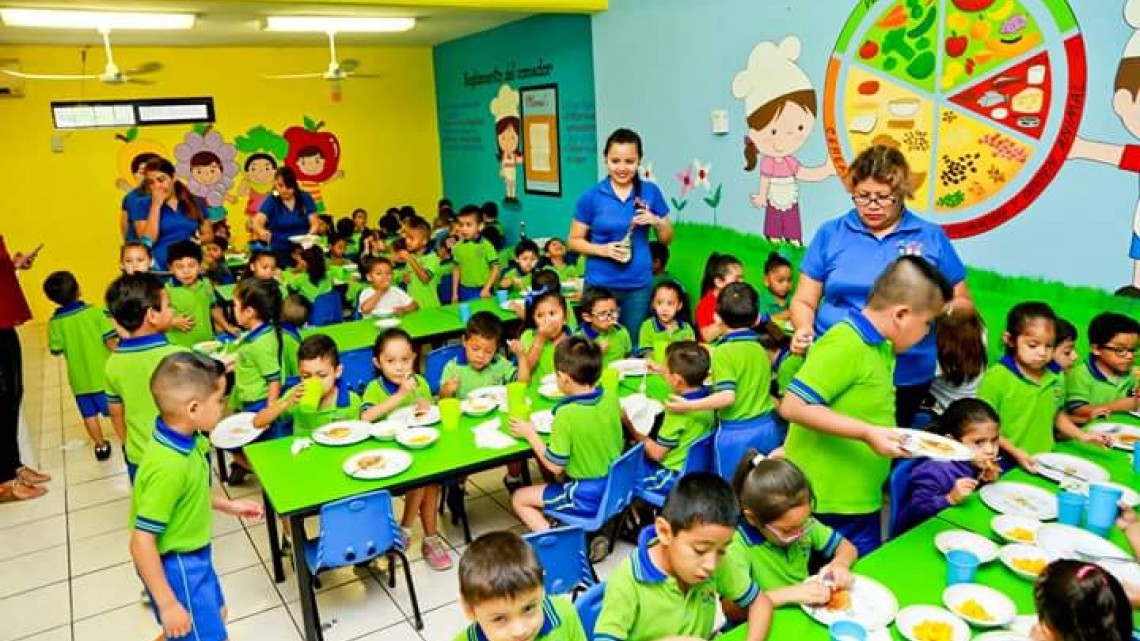 “Desayuna Bien” beneficia a alumnos de escuelas de nivel básico
