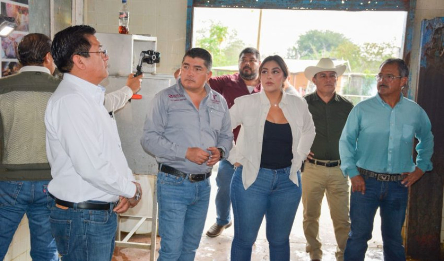 Entrega Gobierno del Estado equipo al rastro municipal de Soto la Marina