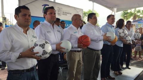 Dotan de paralibros y wifi a parques de barrio