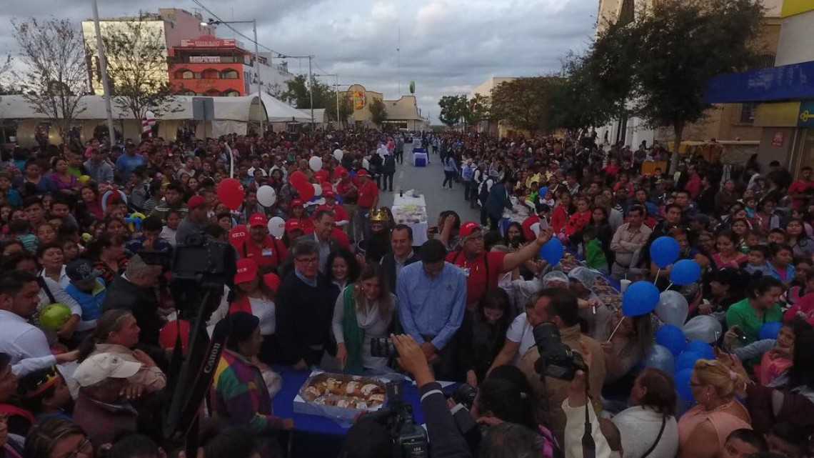 Comparten más de 3 mil personas Rosca de Reyes 2018