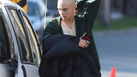 Cara Delevigne se hace cambio de imagen extremo