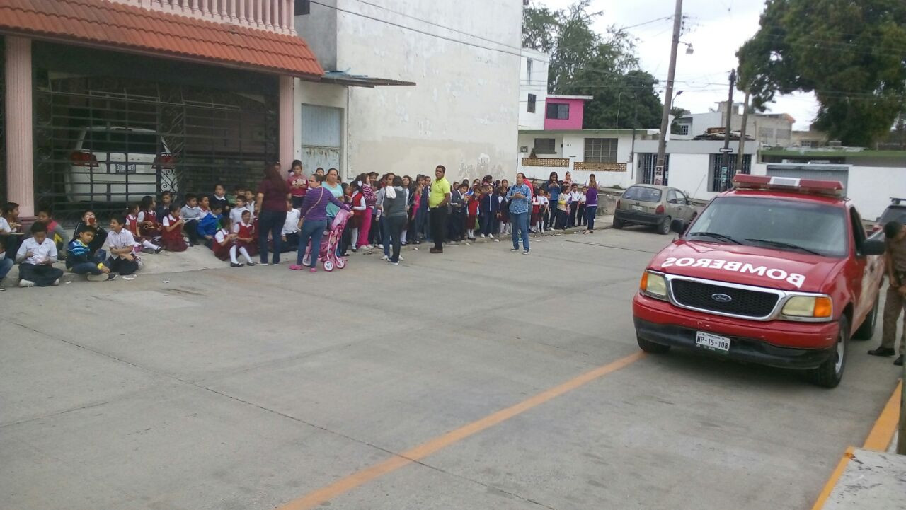 Amenaza de bomba en escuela y kinder primaria Enrique Rebsamen