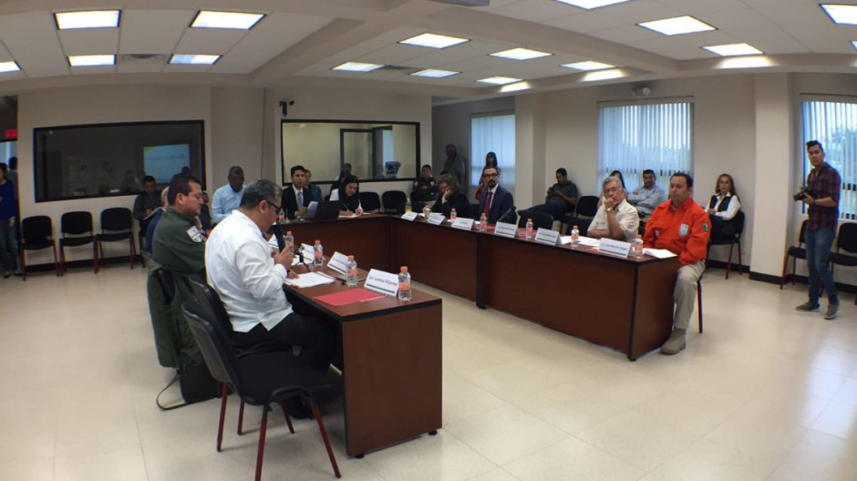 Abordan autoridades temas de migración y deportaciones