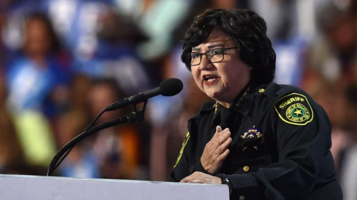 Hispana gana candidatura a la gobernación de Texas por primera vez